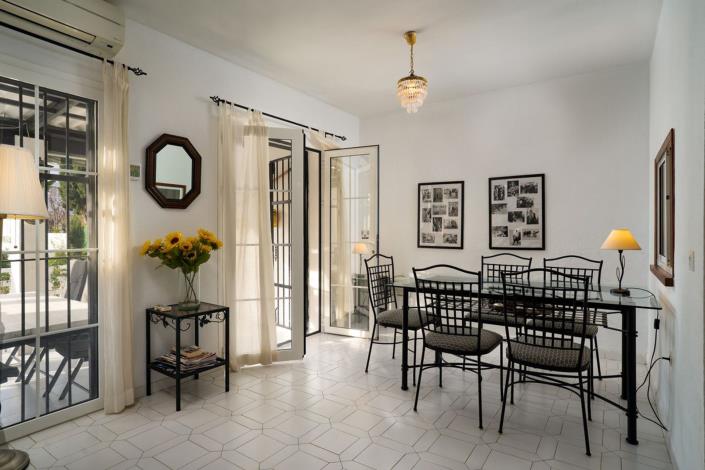 Image No.8-3 Bed Townhouse for sale