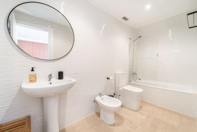 36-be7efbbd8b294061d3f27cb7c37865bb