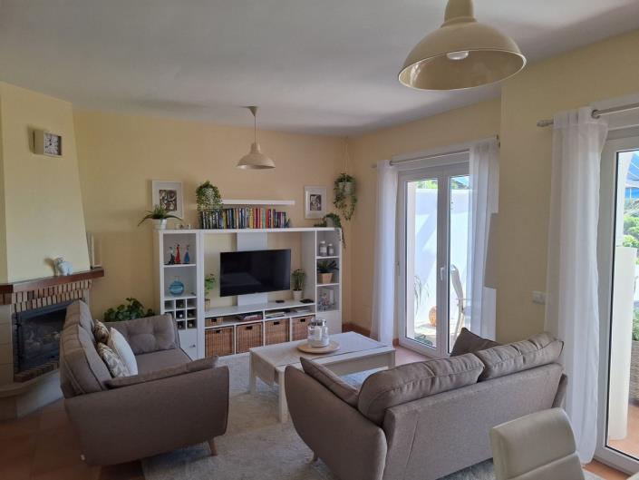 Image No.5-2 Bed Townhouse for sale