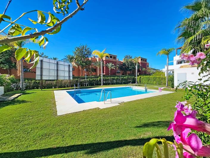 Image No.14-2 Bed Apartment for sale