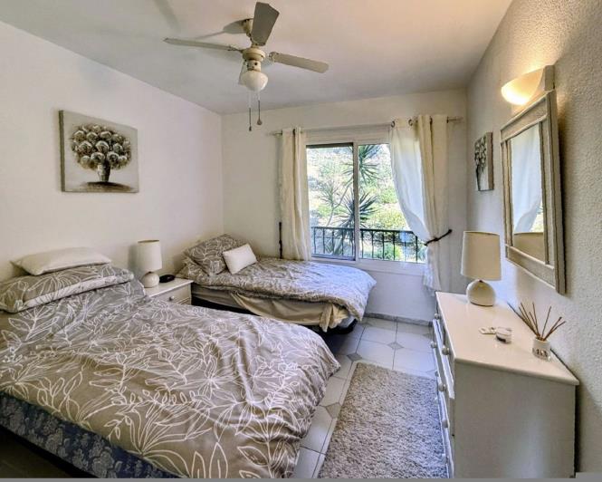 Image No.13-2 Bed Apartment for sale