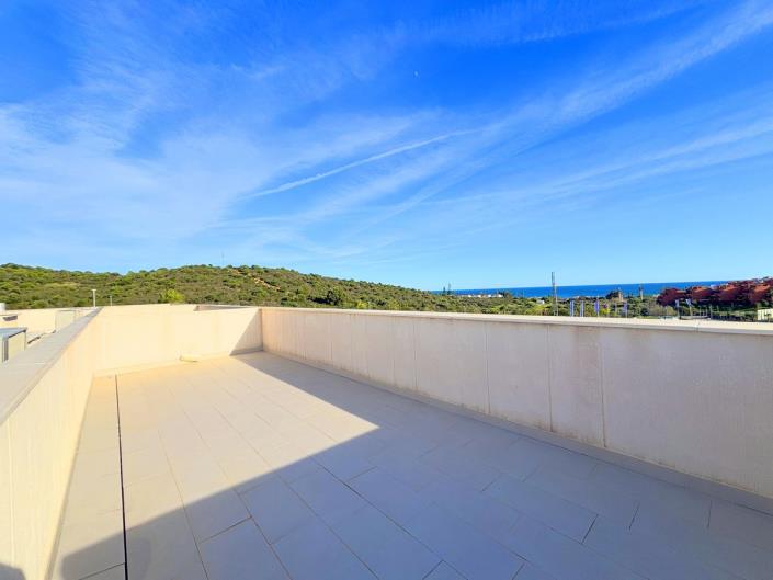 Image No.4-2 Bed Penthouse for sale