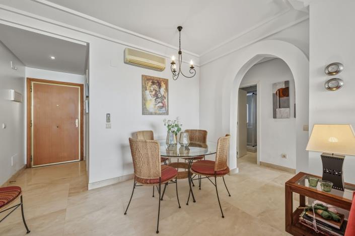 Image No.10-2 Bed Apartment for sale