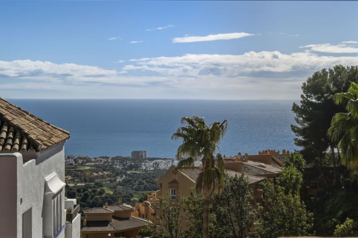 Image No.27-2 Bed Apartment for sale