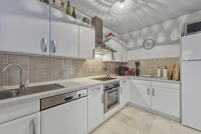 Image No.13-2 Bed Apartment for sale