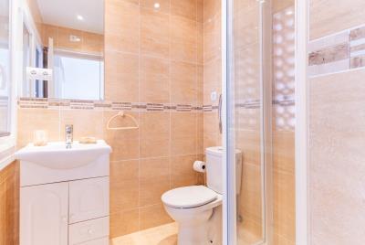 17-dd5fcd4f0eb487dfa3803f7e20814c0e