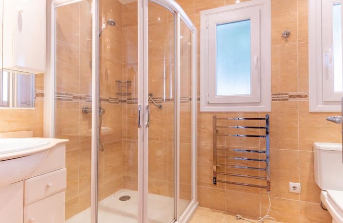 Image No.15-2 Bed Apartment for sale