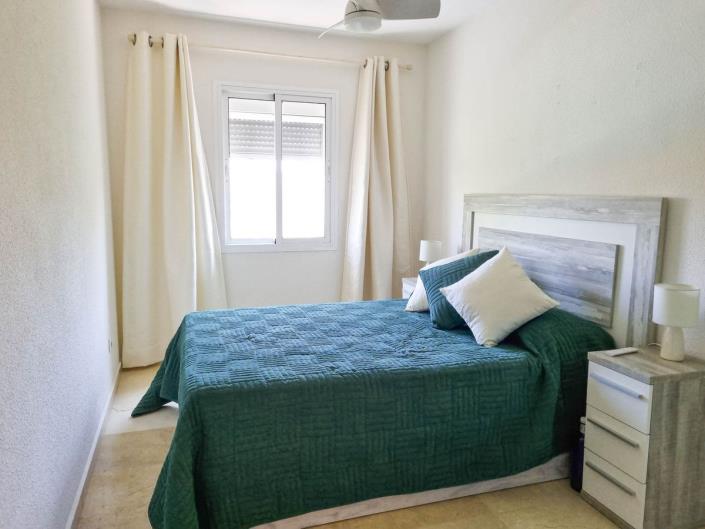 Image No.12-3 Bed Townhouse for sale