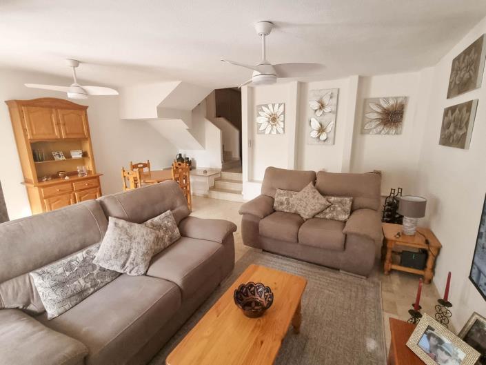 Image No.7-3 Bed Townhouse for sale