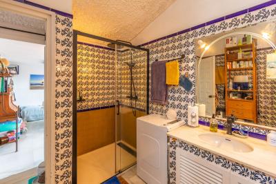 34-2e8657844e540eba0189d71f472ffca9