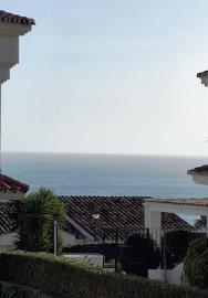 18-cc72f169493c096e712837ff5d8b6e41