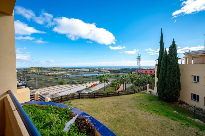 Image No.16-2 Bed Apartment for sale