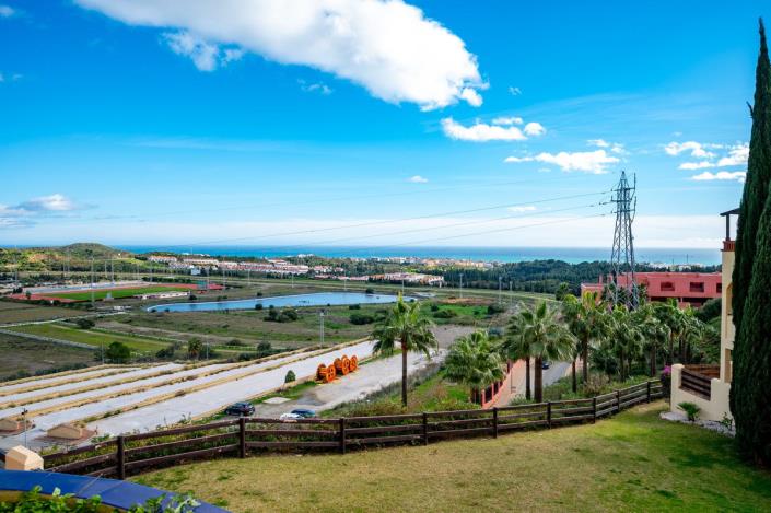 Image No.18-2 Bed Apartment for sale