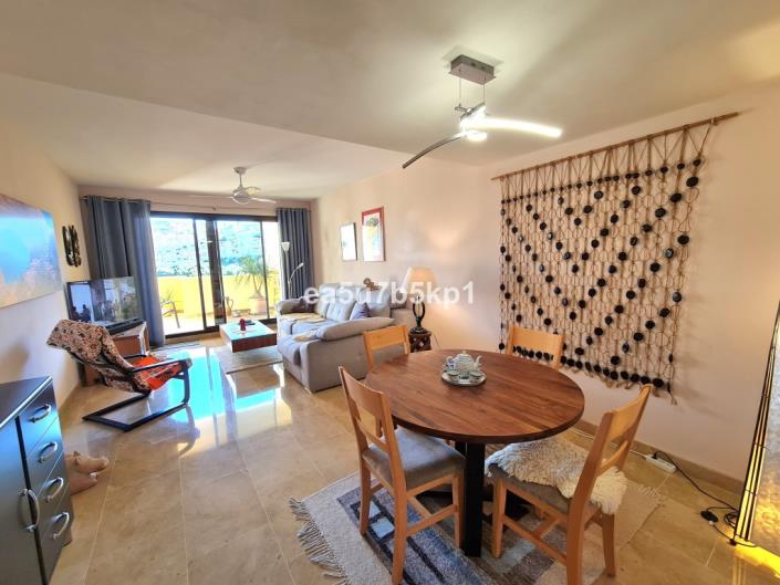 Image No.5-2 Bed Apartment for sale