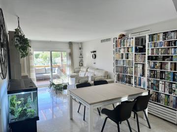 12-53013098fcab6c38b1379cd33298e050