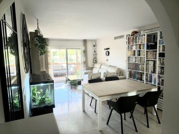 16-ec67b526875bf0124b6ce4328a754439