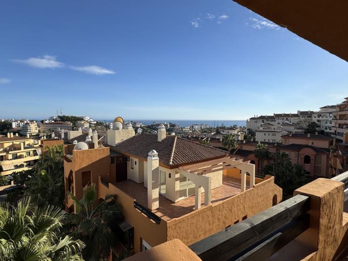 Image No.26-3 Bed Apartment for sale