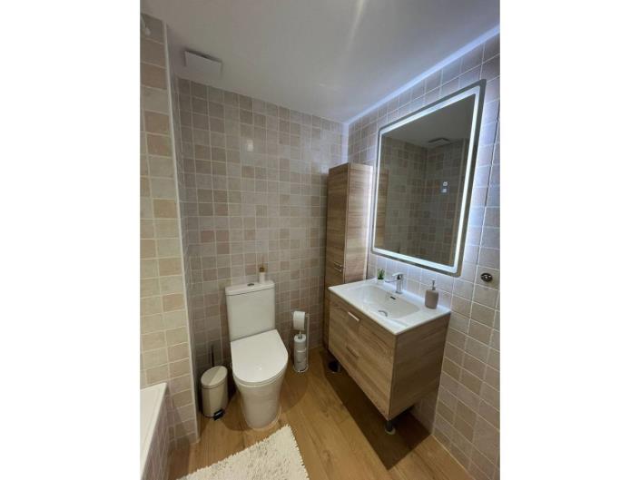 Image No.13-2 Bed Apartment for sale