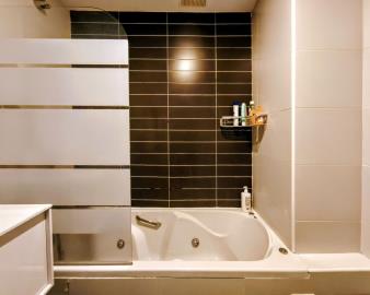 13-5fd73dea700db77384c091ca9818b1a9