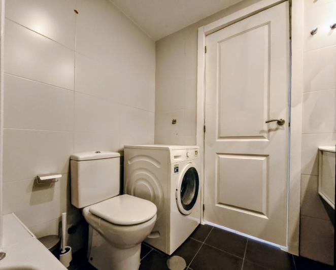 Image No.16-2 Bed Apartment for sale