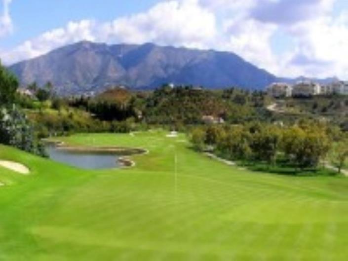 Image No.24-3 Bed Apartment for sale