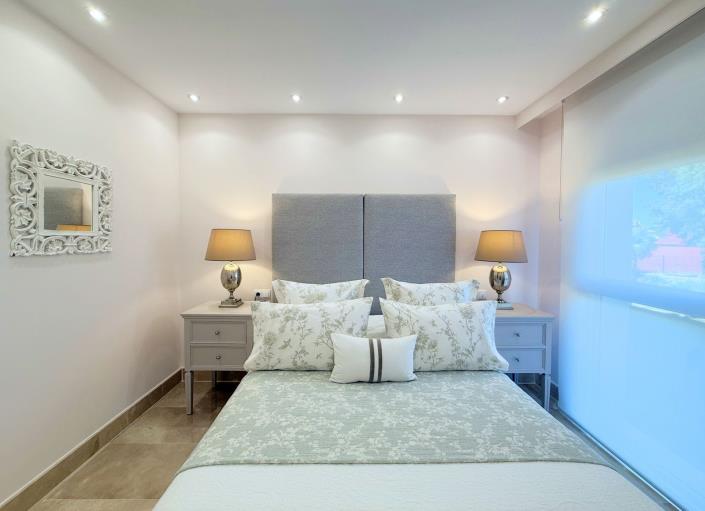 Image No.13-3 Bed Apartment for sale