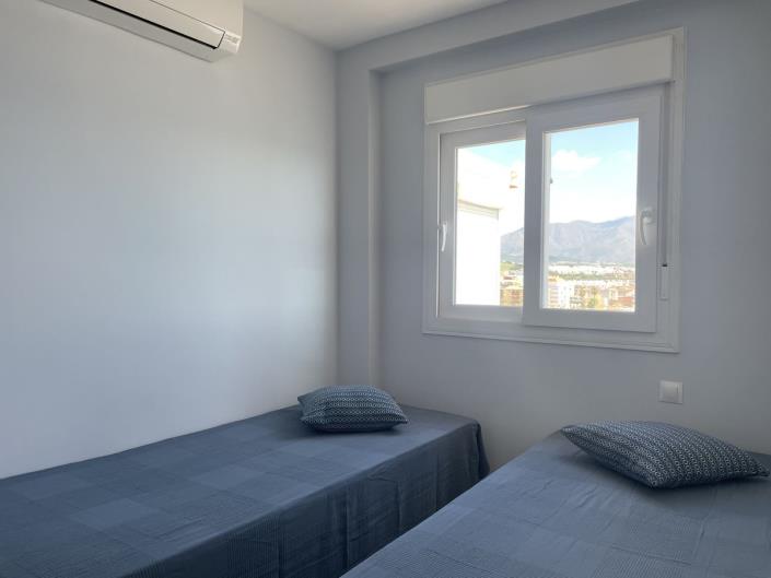 Image No.14-3 Bed Townhouse for sale