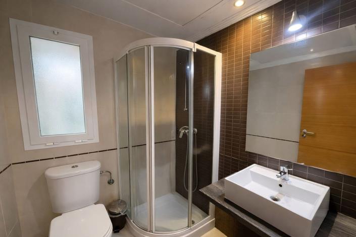 Image No.13-2 Bed Apartment for sale