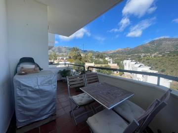 10-bb915d1cb19341576dcdc994b81ab9c5