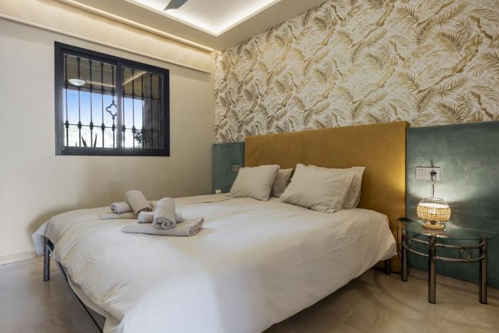 Image No.12-2 Bed Apartment for sale