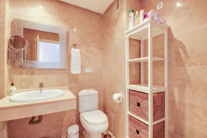 Image No.8-2 Bed Apartment for sale