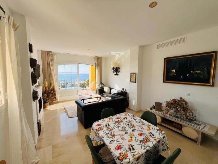 Image No.4-2 Bed Apartment for sale