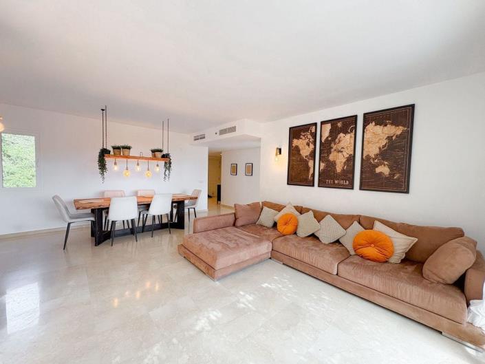 Image No.4-2 Bed Apartment for sale