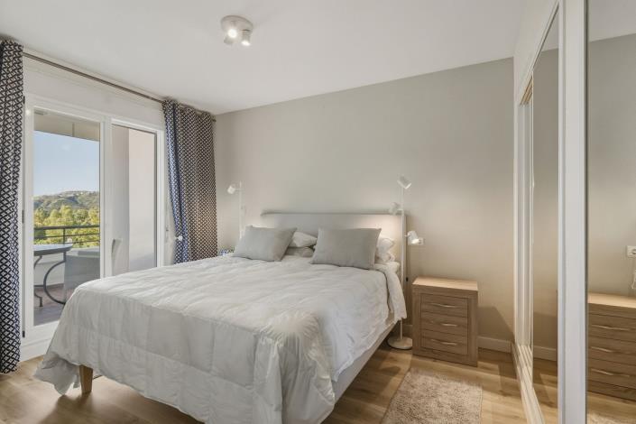 Image No.7-3 Bed Apartment for sale