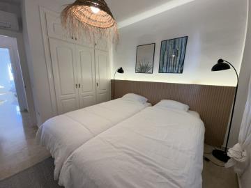 15-11d12f2f454f2f5e9b981fdd8b901d51