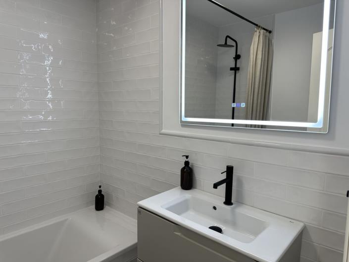 Image No.19-2 Bed Apartment for sale