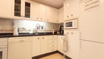 11-20939a0134ad724a8cb2a801094d15a4