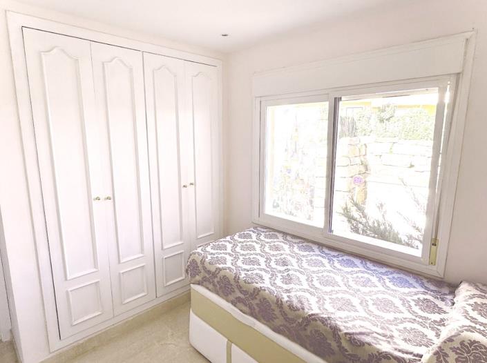 Image No.13-3 Bed Apartment for sale