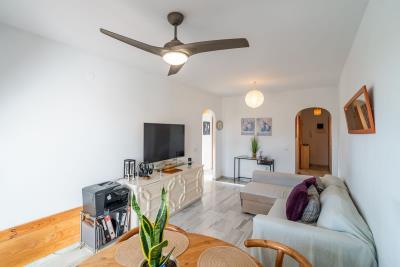 11-4d8aa6e612c0d8ce985b634e45aeea7a