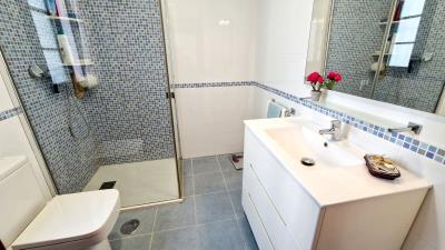 13-5fd73dea700db77384c091ca9818b1a9