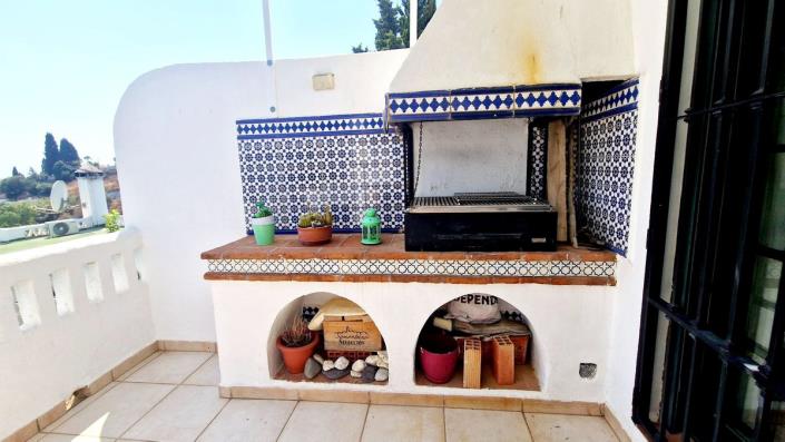 Image No.6-3 Bed Townhouse for sale