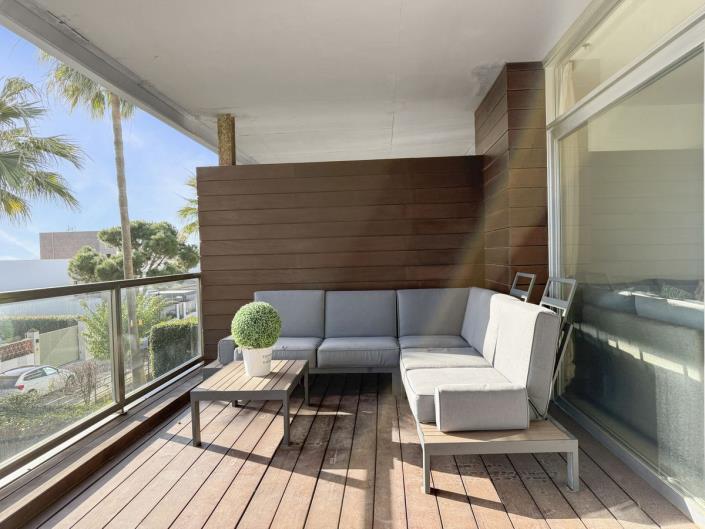 Image No.17-3 Bed Apartment for sale