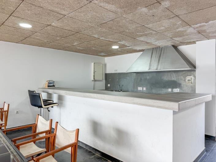 Image No.27-3 Bed Apartment for sale