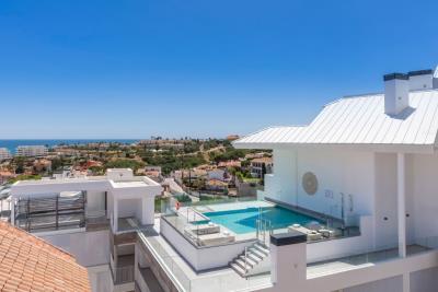 33-11fdf6ae05664fc894c9e105da64bc69