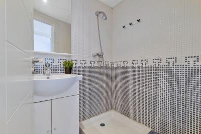 22-bcf8e6250e0bab365f900a8ac31ac040