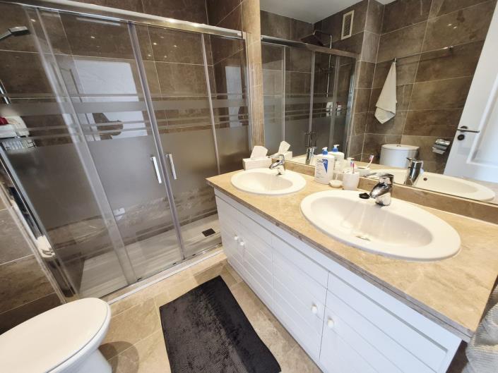 Image No.20-2 Bed Apartment for sale