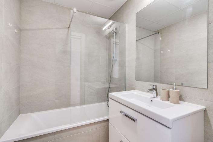 Image No.14-2 Bed Apartment for sale