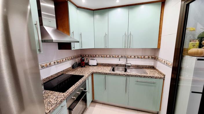 Image No.5-Appartement de 2 chambres à vendre à Estepona