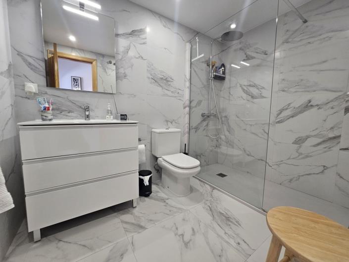 Image No.13-2 Bed Apartment for sale