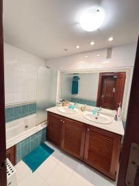 17-856b3cbd19f4ef6b1212b9e6a31d3f2b